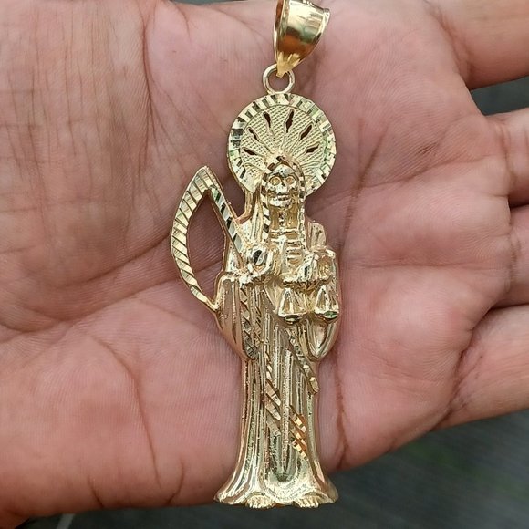 10kt Real Gold Santa Muerte pendant